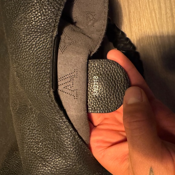 Louis Vuitton Monogram Carmel Mahina Hobo Bag - Picture 8 of 16
